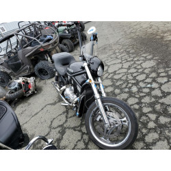 2004 HARLEY-DAVIDSON VRS
