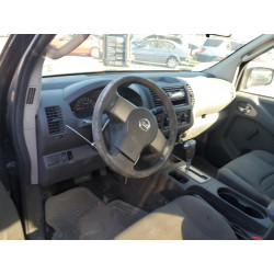 2010 NISSAN FRONTIER