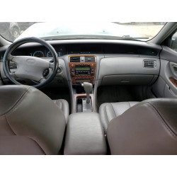 2000 TOYOTA AVALON