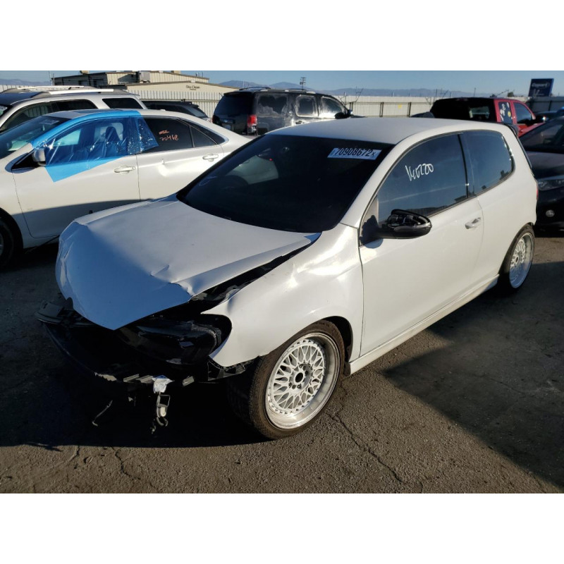 2011 VOLKSWAGEN GOLF