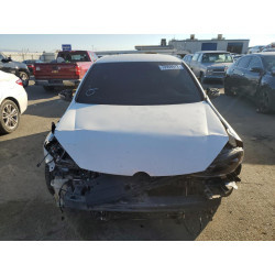 2011 VOLKSWAGEN GOLF
