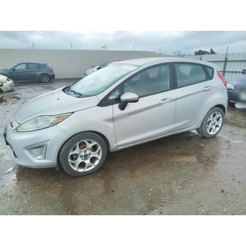 2011 FORD FIESTA