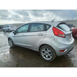 2011 FORD FIESTA