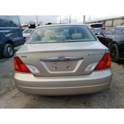 2000 TOYOTA AVALON