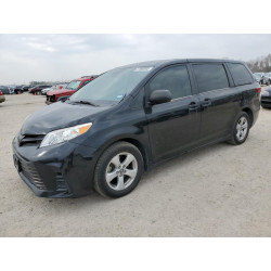 2018 TOYOTA SIENNA