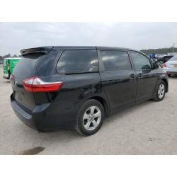 2018 TOYOTA SIENNA