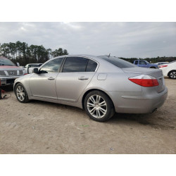 2010 HYUNDAI GENESIS