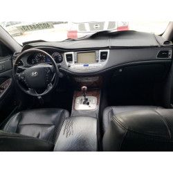 2010 HYUNDAI GENESIS