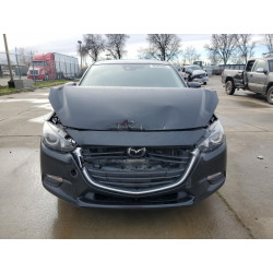 2018 MAZDA 3