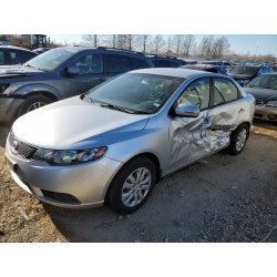 2013 KIA FORTE