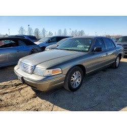 2003 FORD CROWN VIC