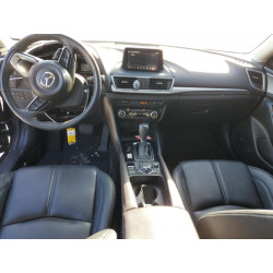 2018 MAZDA 3