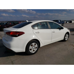 2018 KIA FORTE