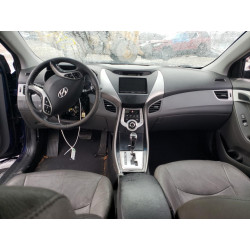 2011 HYUNDAI ELANTRA