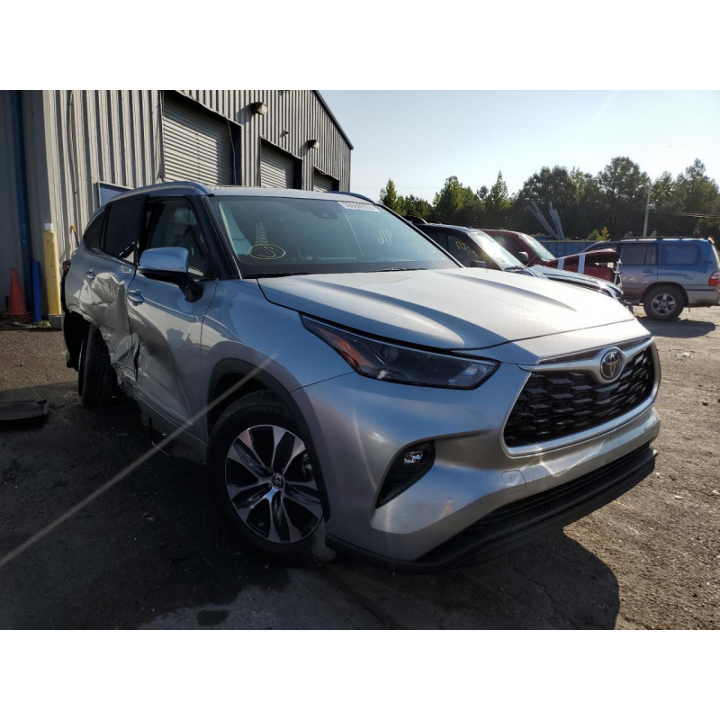 2022 TOYOTA HIGHLANDER