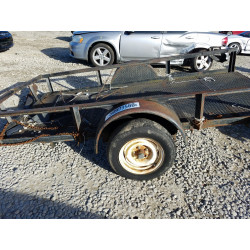 2000 UTILITY TRAILER