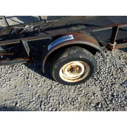 2000 UTILITY TRAILER