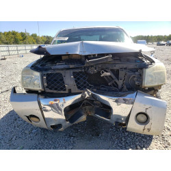 2005 NISSAN TITAN