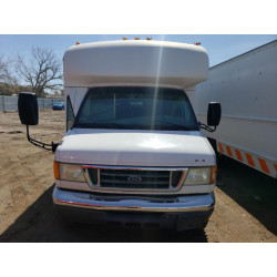 2006 FORD ECONOLINE