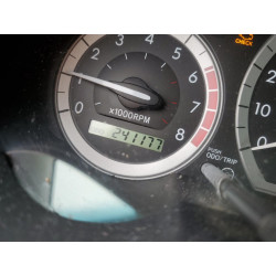 2004 TOYOTA SIENNA
