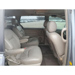 2004 TOYOTA SIENNA