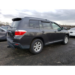 2011 TOYOTA HIGHLANDER