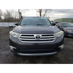 2011 TOYOTA HIGHLANDER