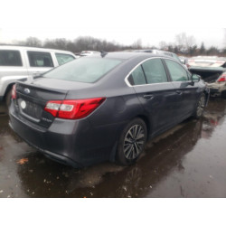 2018 SUBARU LEGACY