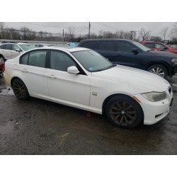 2011 BMW 3 SERIES