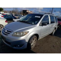 2004 MAZDA MPV