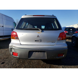 2004 MITSUBISHI OUTLANDER