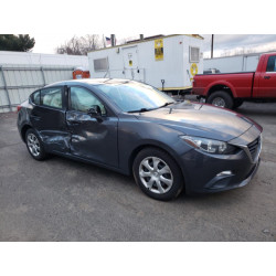 2015 MAZDA 3