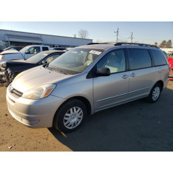 2005 TOYOTA SIENNA