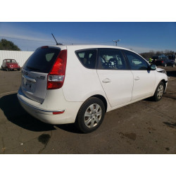 2012 HYUNDAI ELANTRA
