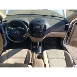 2012 HYUNDAI ELANTRA