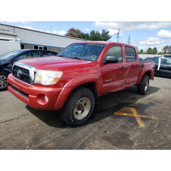 2011 TOYOTA TACOMA