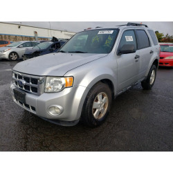 2010 FORD ESCAPE