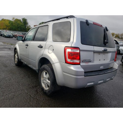2010 FORD ESCAPE