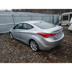 2012 HYUNDAI ELANTRA