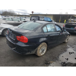2011 BMW 3 SERIES