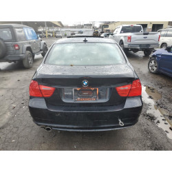 2011 BMW 3 SERIES