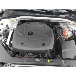 2020 VOLVO V60