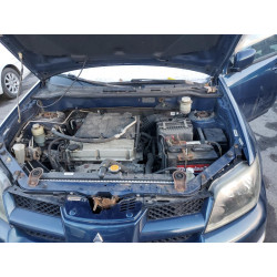 2004 MITSUBISHI OUTLANDER