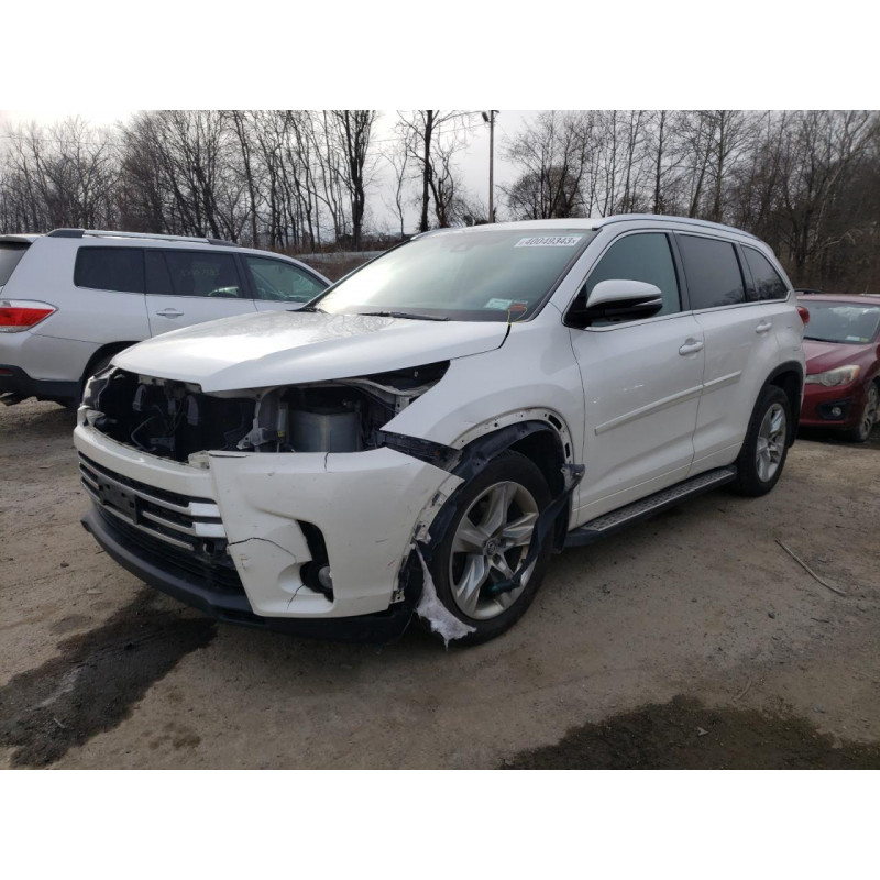 2017 TOYOTA HIGHLANDER