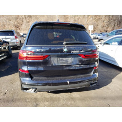 2021 BMW X7