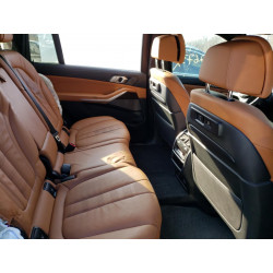 2021 BMW X7
