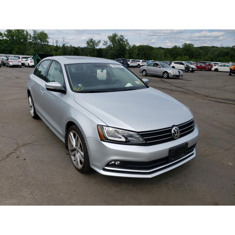2015 VOLKSWAGEN JETTA