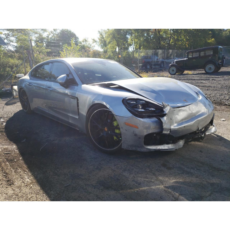 2021 PORSCHE PANAMERA