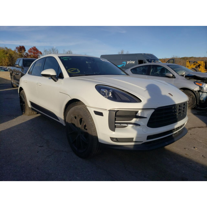 2020 PORSCHE MACAN