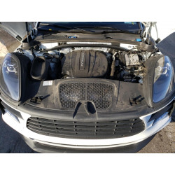2020 PORSCHE MACAN